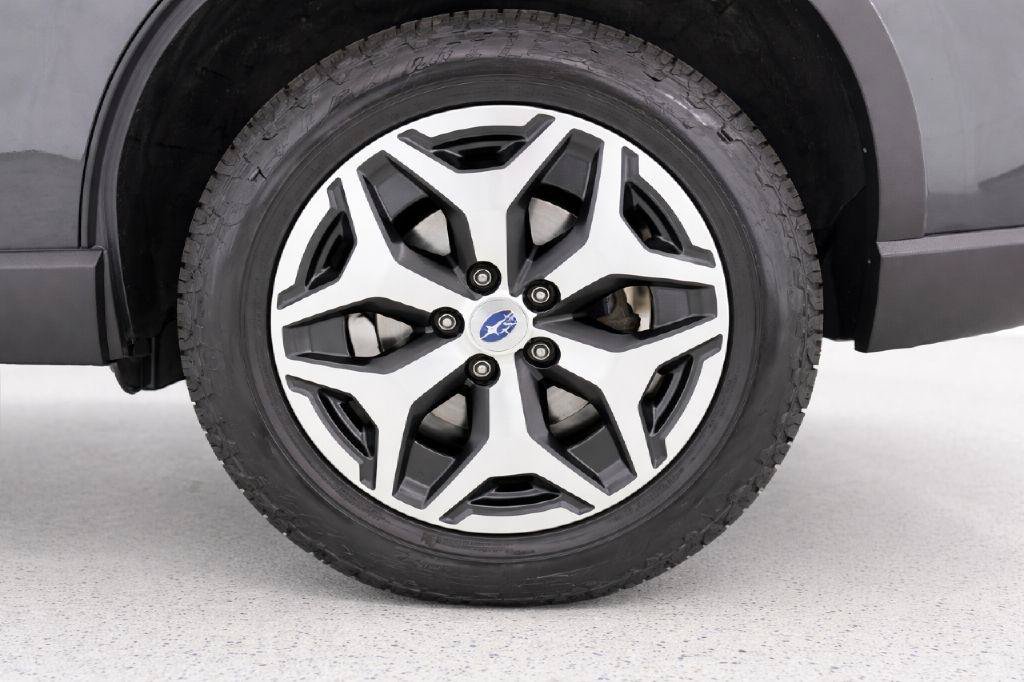 Used 2019 Subaru Forester Premium w/ All-Weather Package AWD/4WD image 29