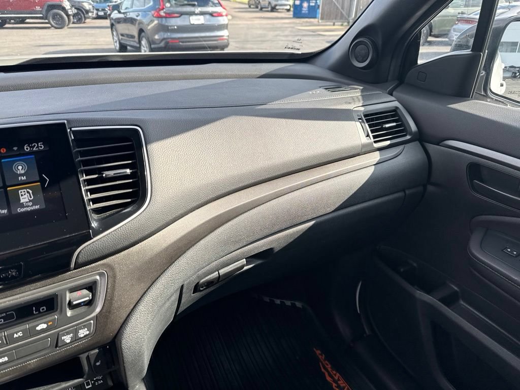 Certified 2023 Honda Passport TrailSport image 27