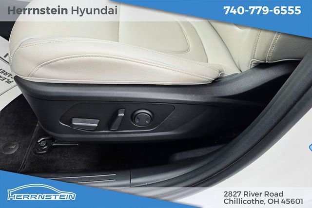 Used 2025 Hyundai Tucson SEL AWD/4WD image 16
