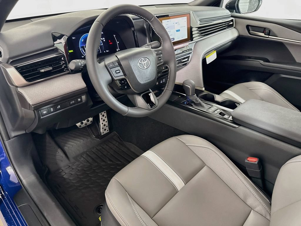New 2026 Toyota Camry SE FWD image 9