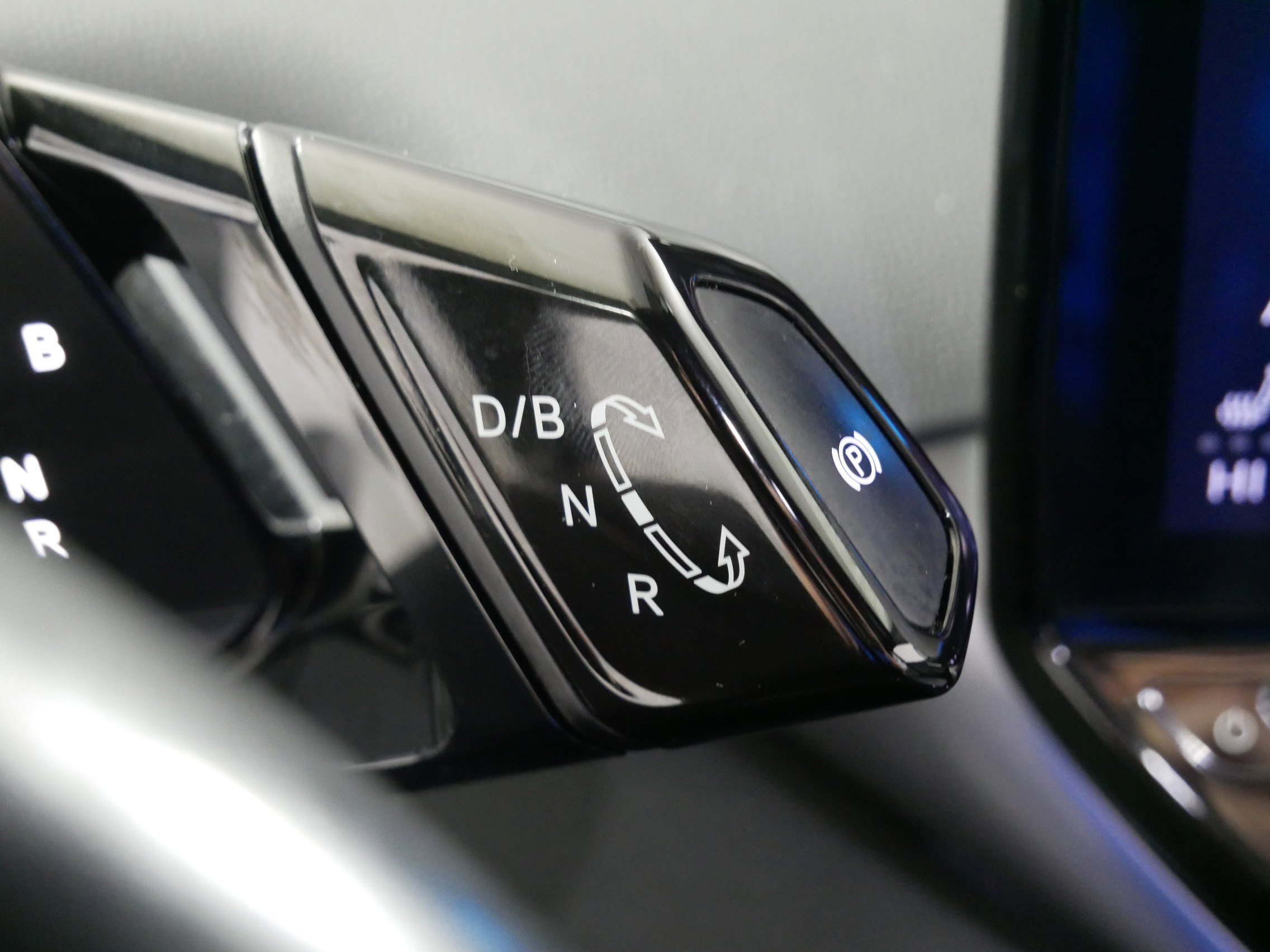 Certified 2022 Volkswagen ID.4 Pro S image 24