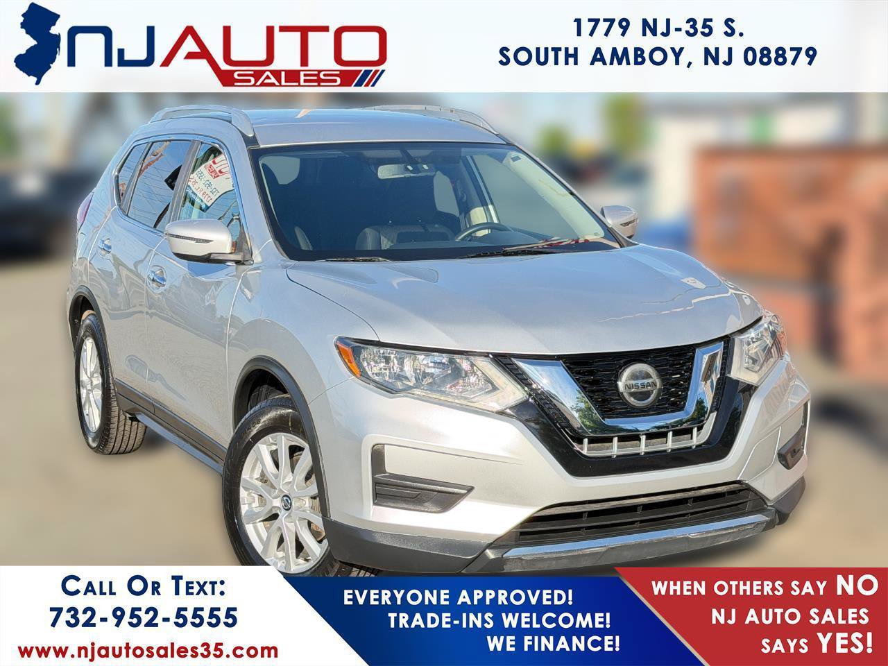 Used 2018 Nissan Rogue SV AWD/4WD image 1