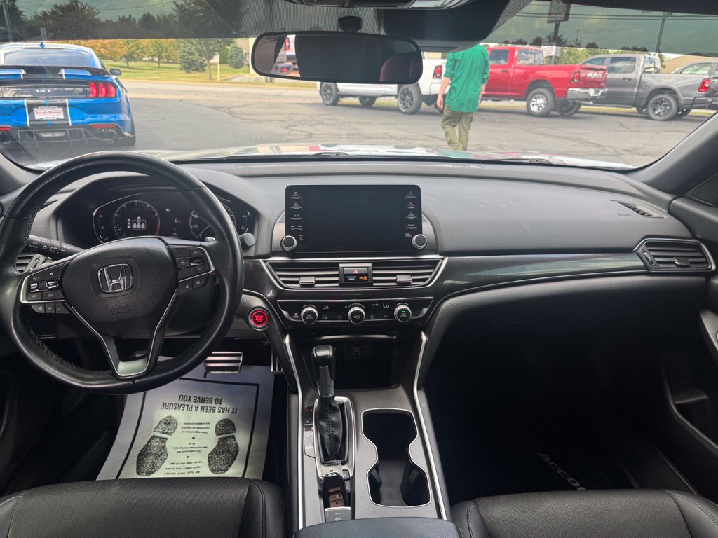 Used 2022 Honda Accord Sport image 10
