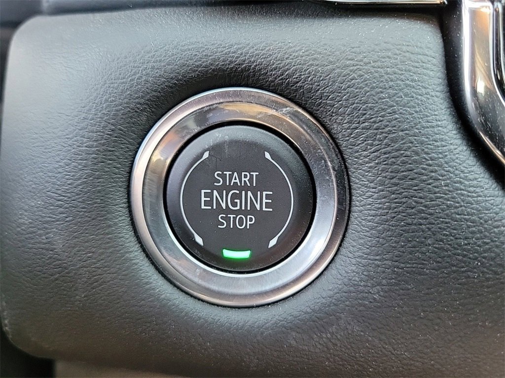 New 2026 GMC Canyon Elevation w/ Convenience Package image 29