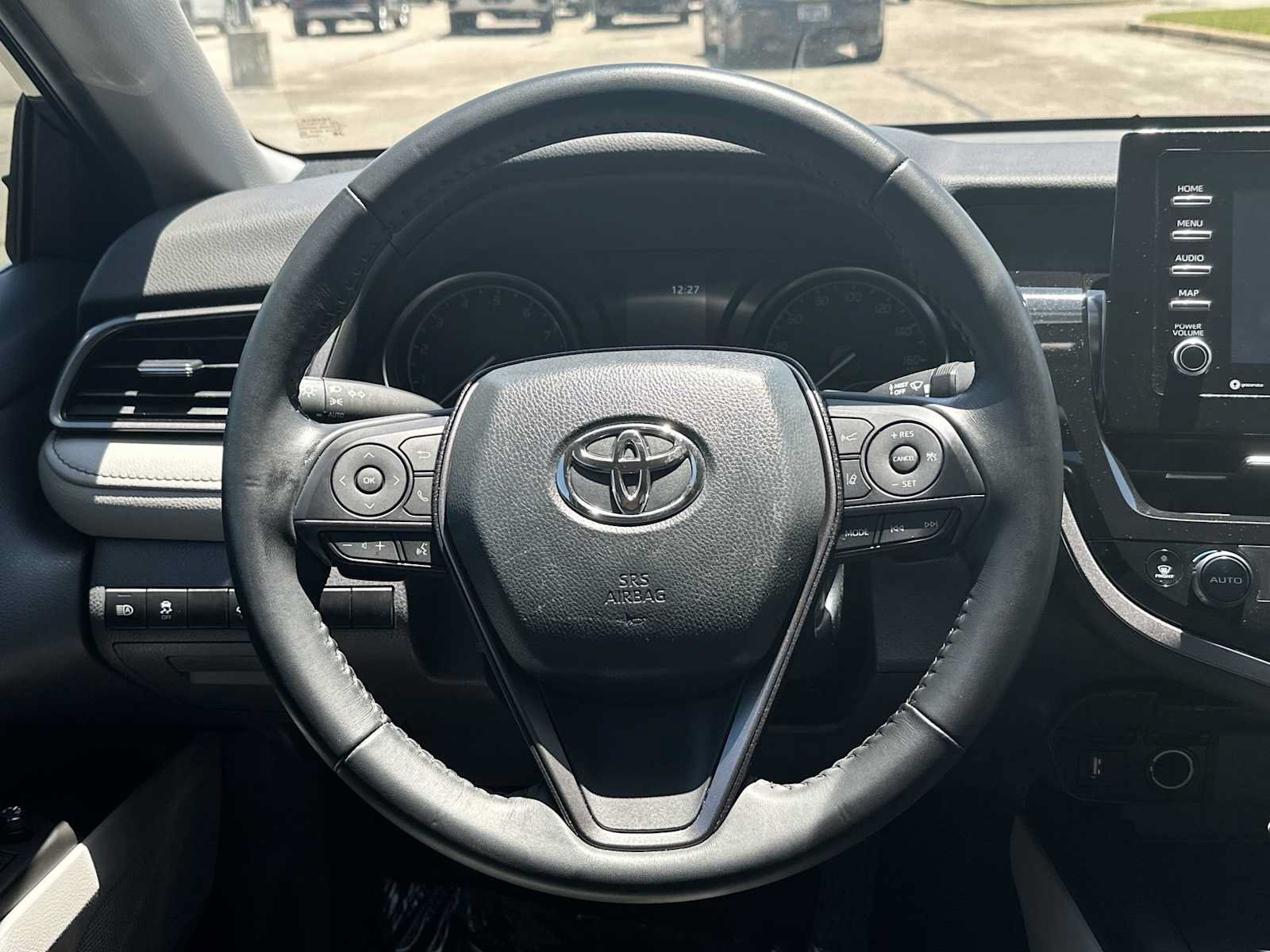 Used 2023 Toyota Camry SE FWD image 32