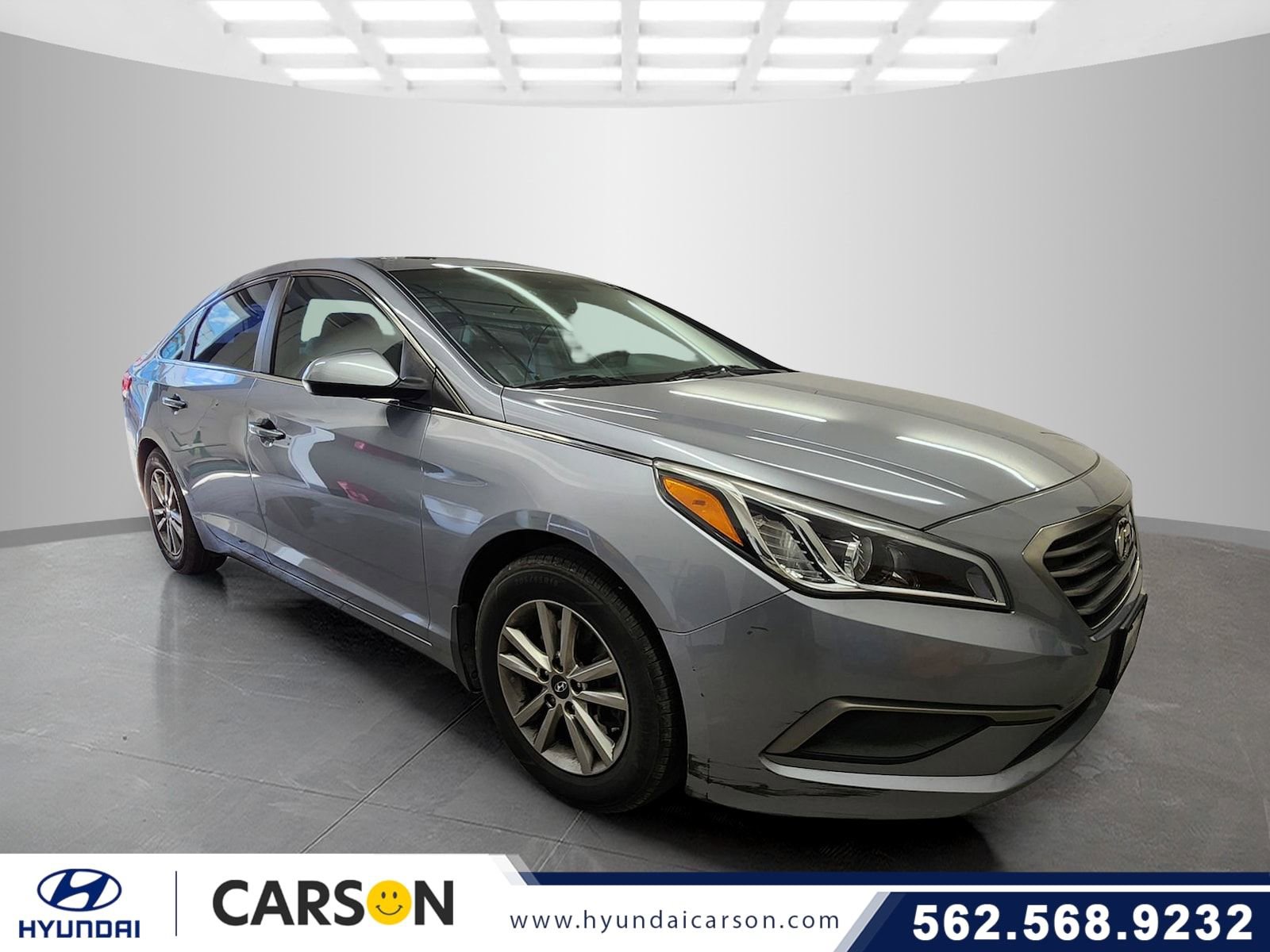 Used 2017 Hyundai Sonata SE image 1