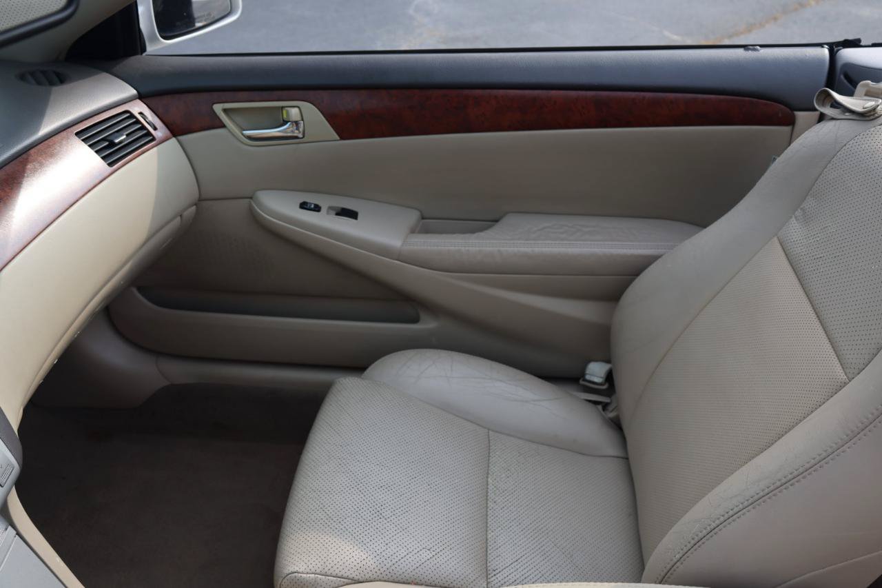 Used 2006 Toyota Solara SLE FWD image 36