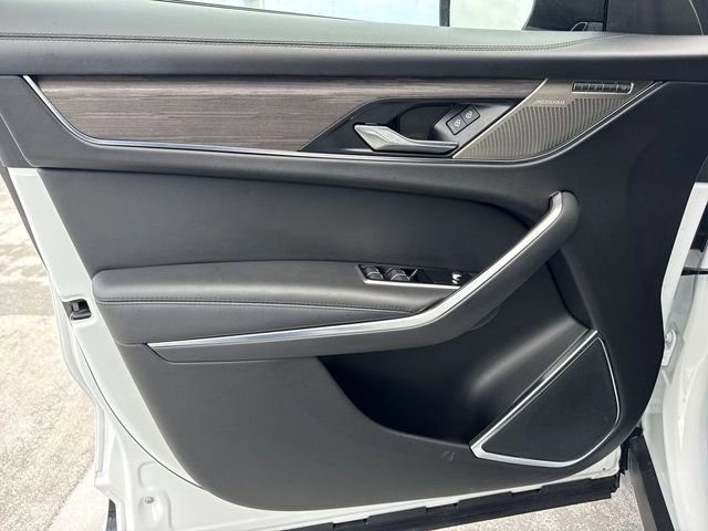 Used 2023 Jaguar F-PACE S image 13