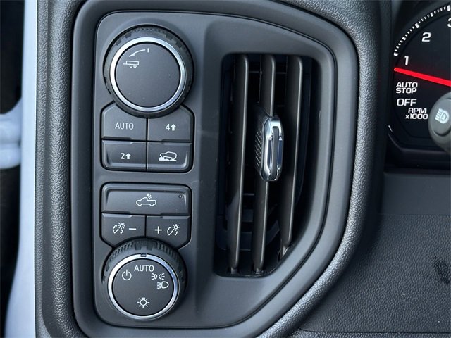New 2026 Chevrolet Silverado 1500 W/T image 17