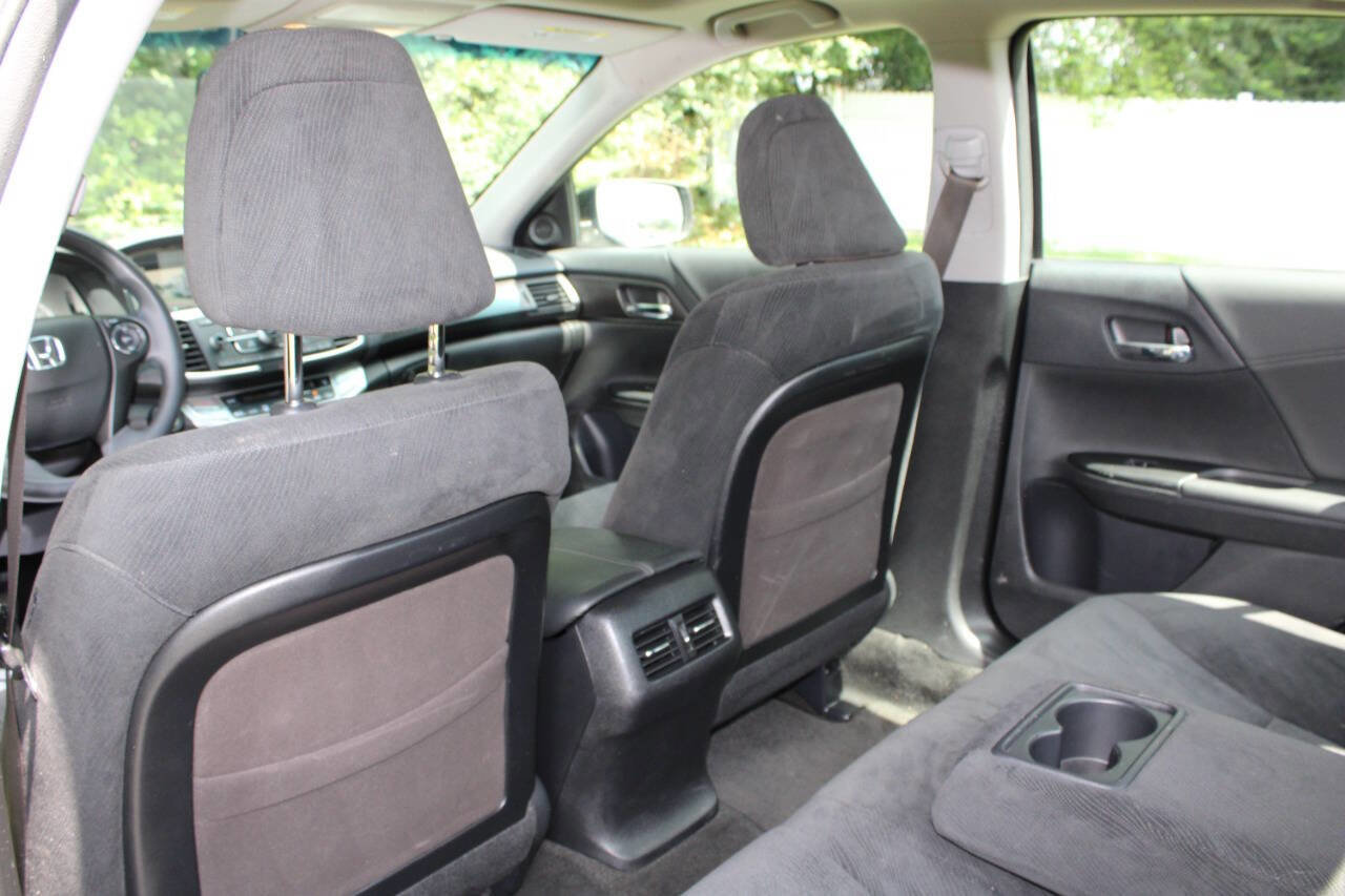 Used 2013 Honda Accord EX image 29