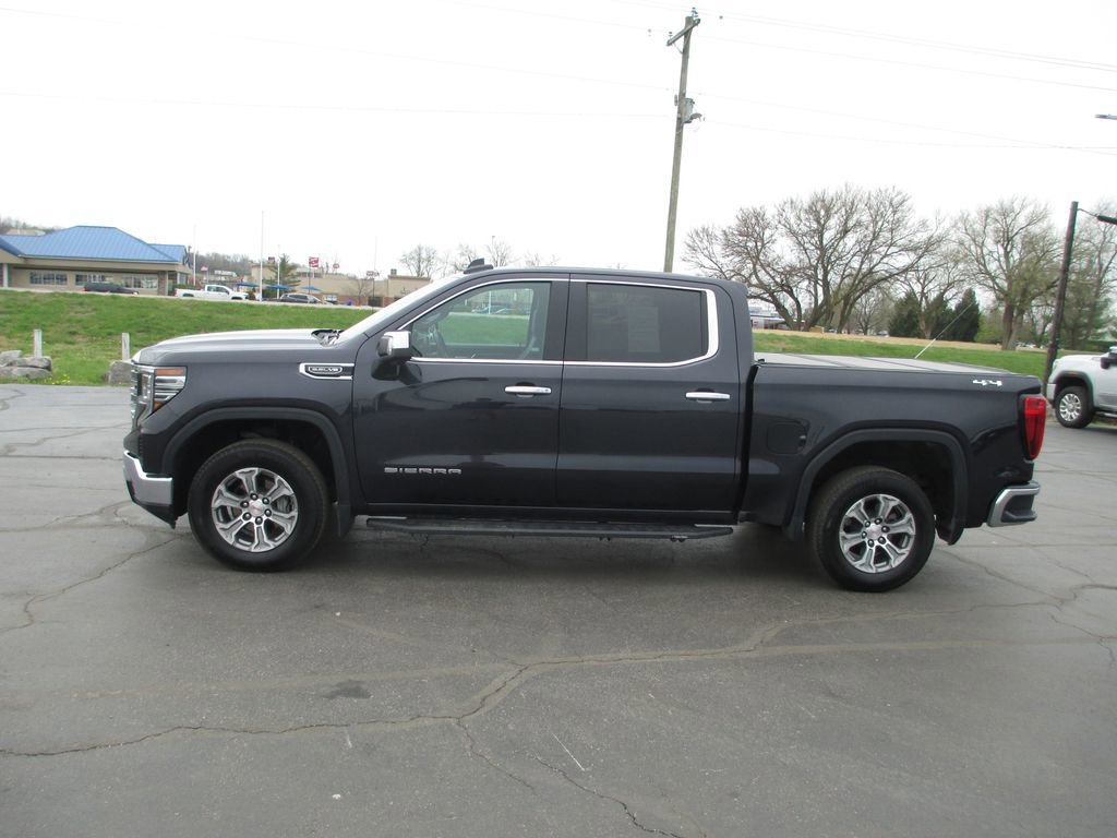 Used 2025 GMC Sierra 1500 SLT image 11