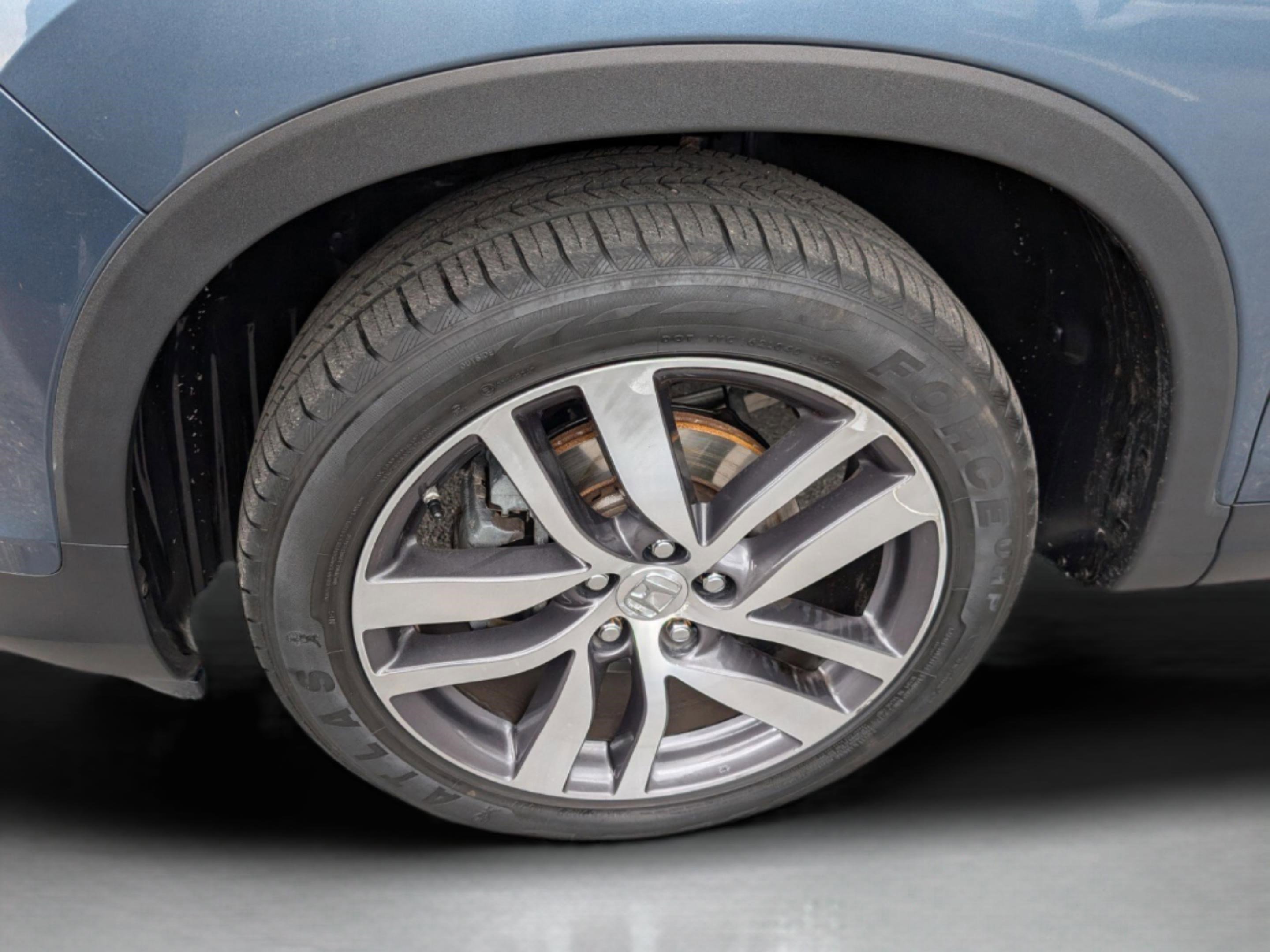 Used 2018 Honda Pilot Elite image 12