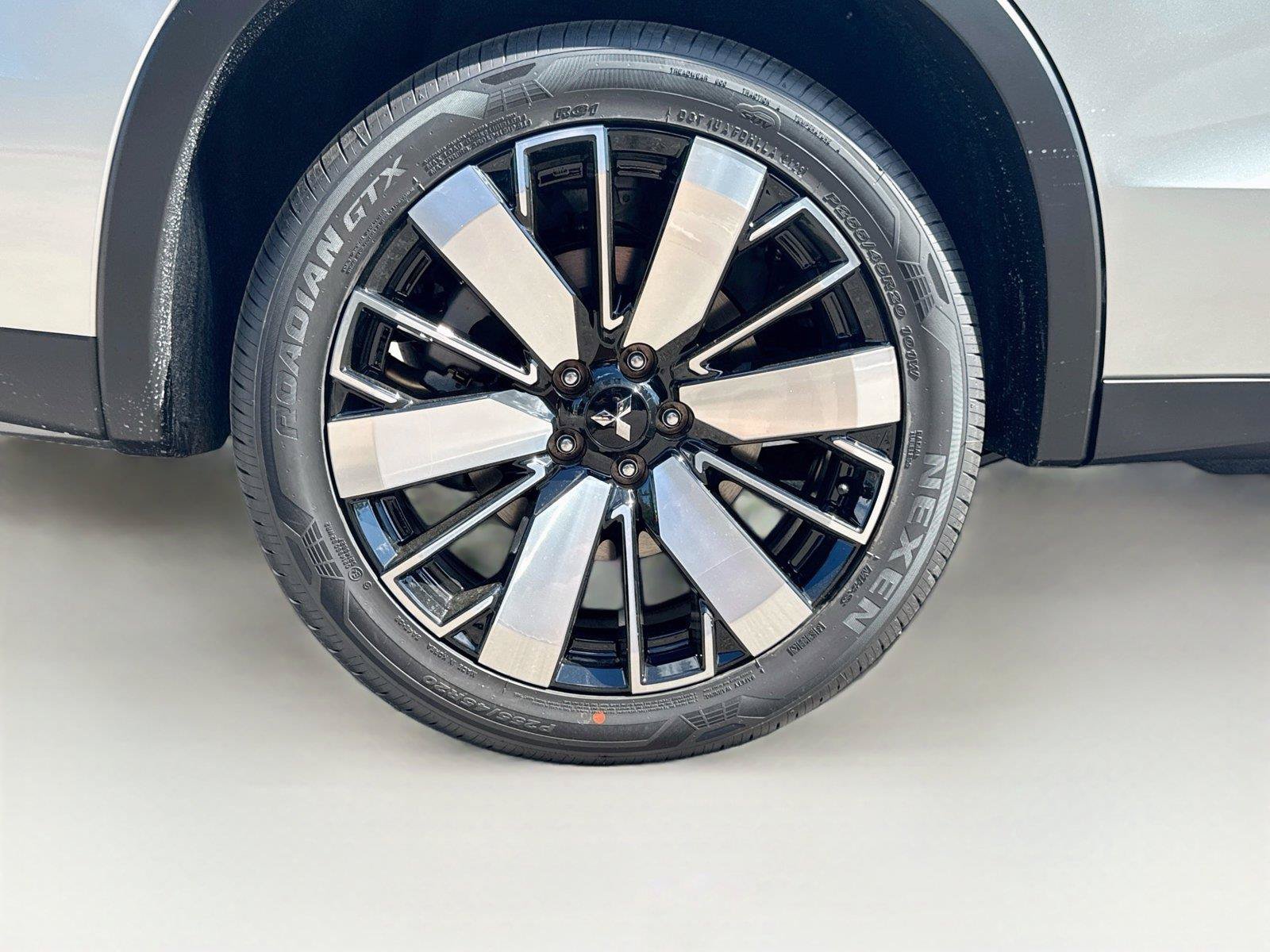 New 2026 Mitsubishi Outlander SE FWD image 36