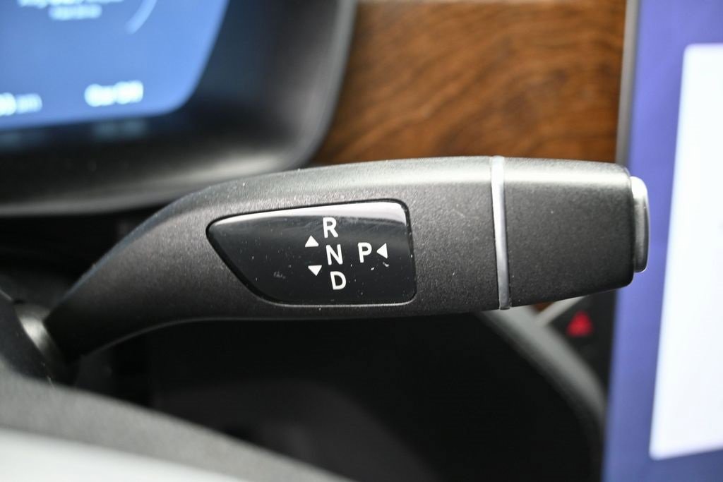 Used 2021 Tesla Model X Long Range image 10