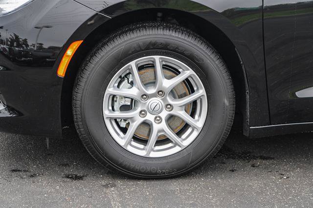 New 2026 Chrysler Voyager LX image 8