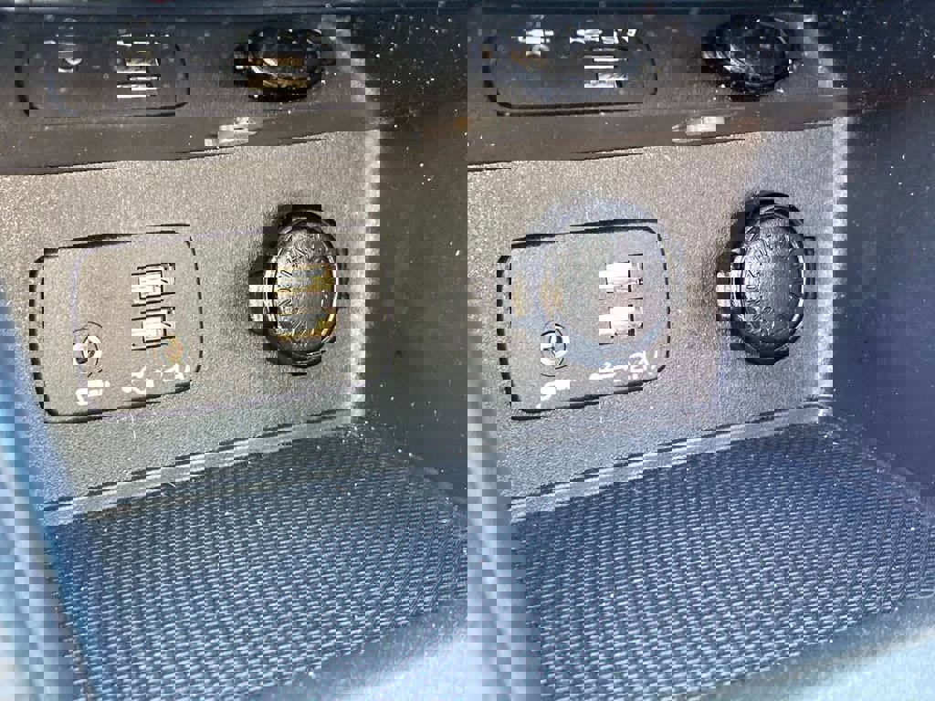 Used 2021 Subaru Forester Limited image 16