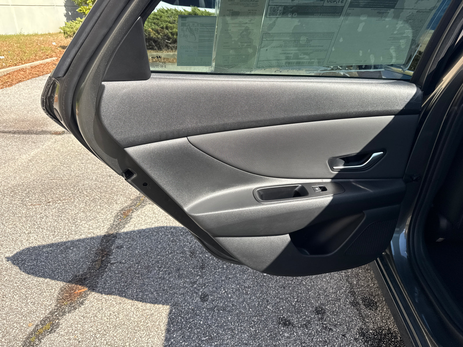 New 2026 Hyundai Elantra Limited FWD image 22