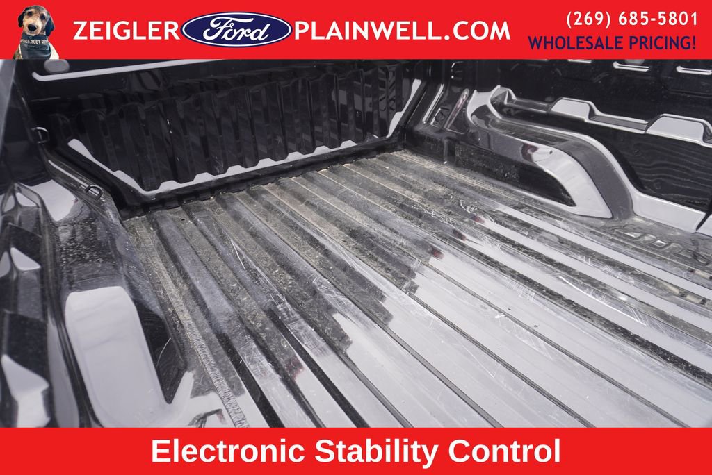 Used 2024 Chevrolet Colorado W/T image 10