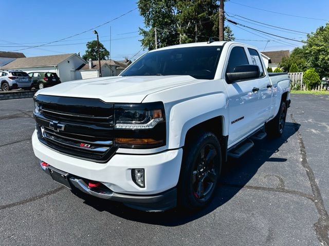 Used 2019 Chevrolet Silverado 1500 LT w/ All Star Edition AWD/4WD image 3