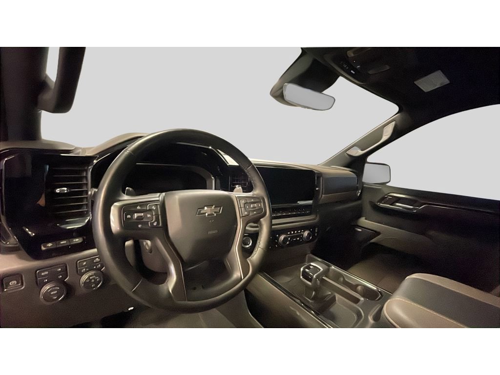 Used 2024 Chevrolet Silverado 1500 ZR2 w/ Technology Package image 11