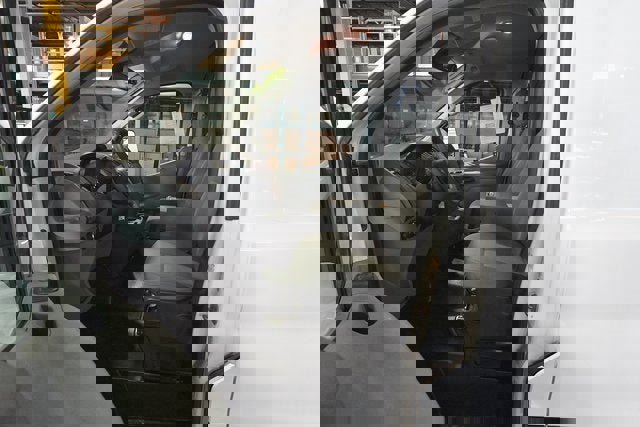 Used 2018 Ford Transit 350 148 Low Roof image 10