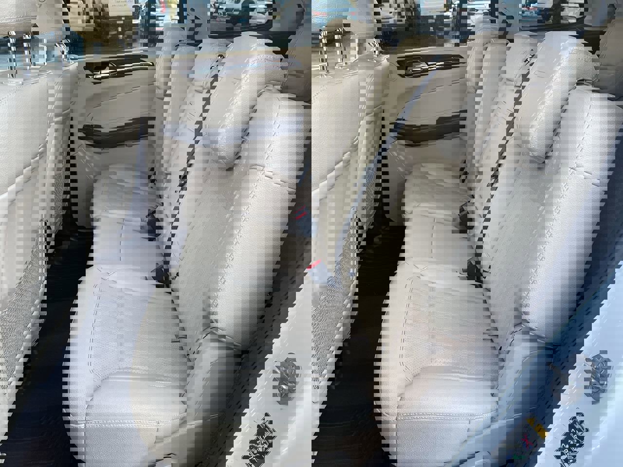 Used 2019 Mercedes-Benz GLS 450 4MATIC image 25