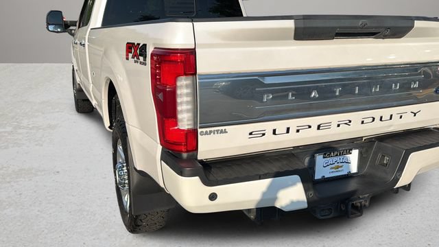 Used 2018 Ford F350 Platinum w/ Platinum Ultimate Package AWD/4WD image 38
