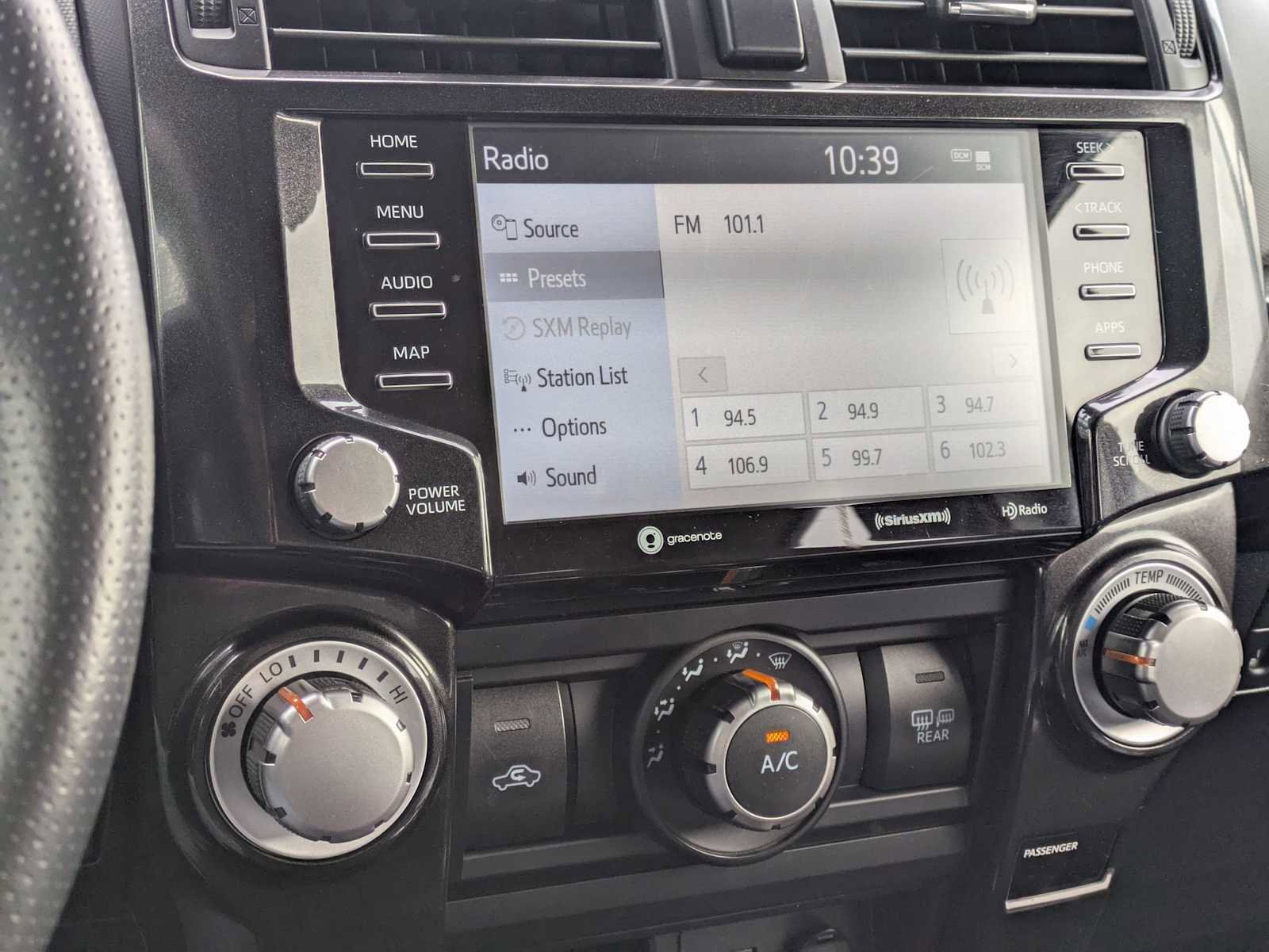 Used 2024 Toyota 4Runner TRD Off-Road image 29