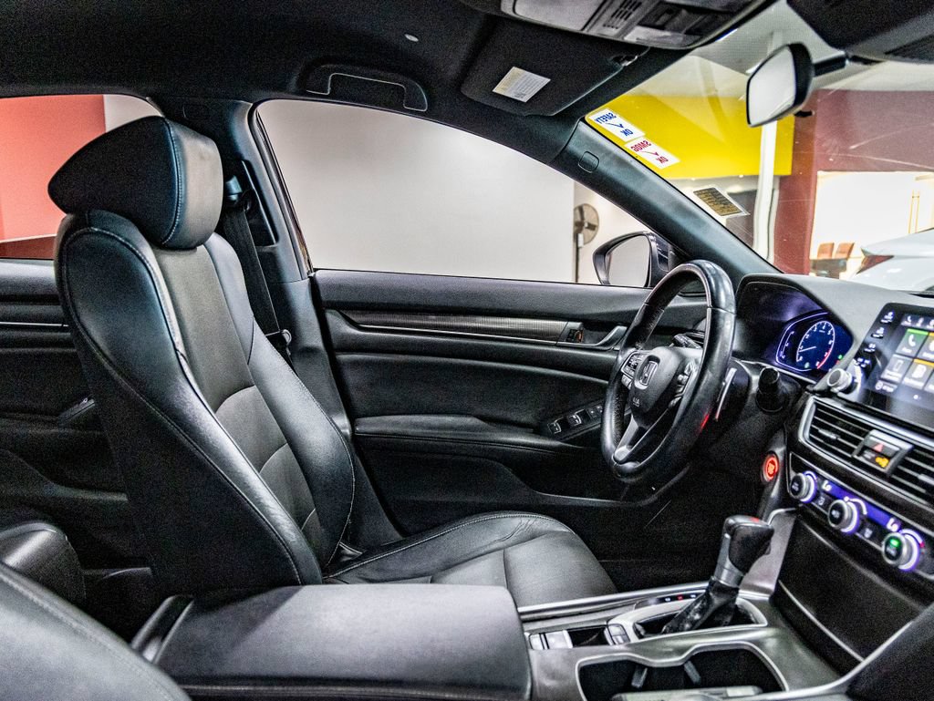 Used 2018 Honda Accord Sport image 28