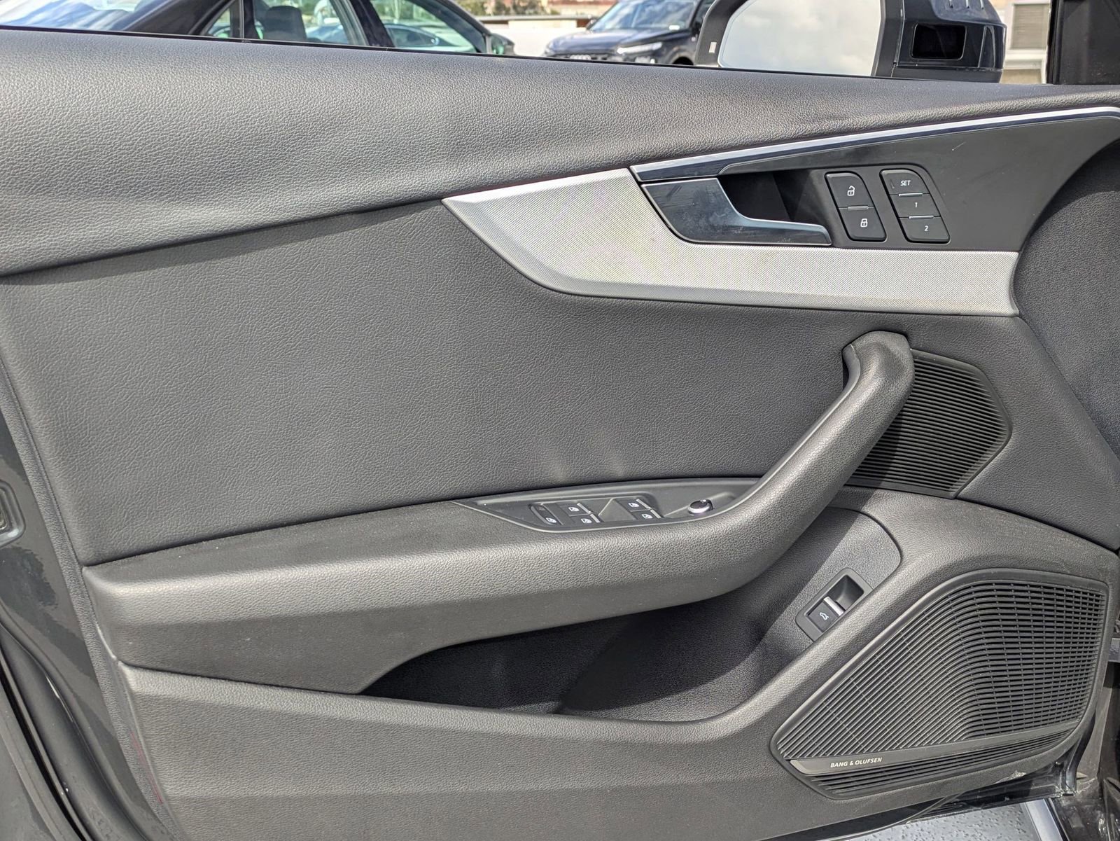 Used 2018 Audi A4 2.0T Ultra Premium Plus w/ Premium Plus Package image 16