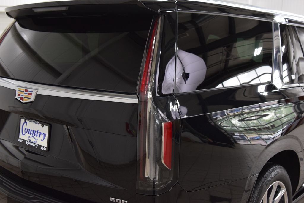 Used 2024 Cadillac Escalade ESV Premium Luxury Platinum AWD/4WD image 19