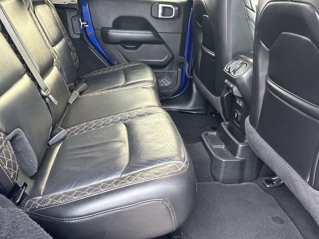 Used 2020 Jeep Wrangler Unlimited Sahara image 19