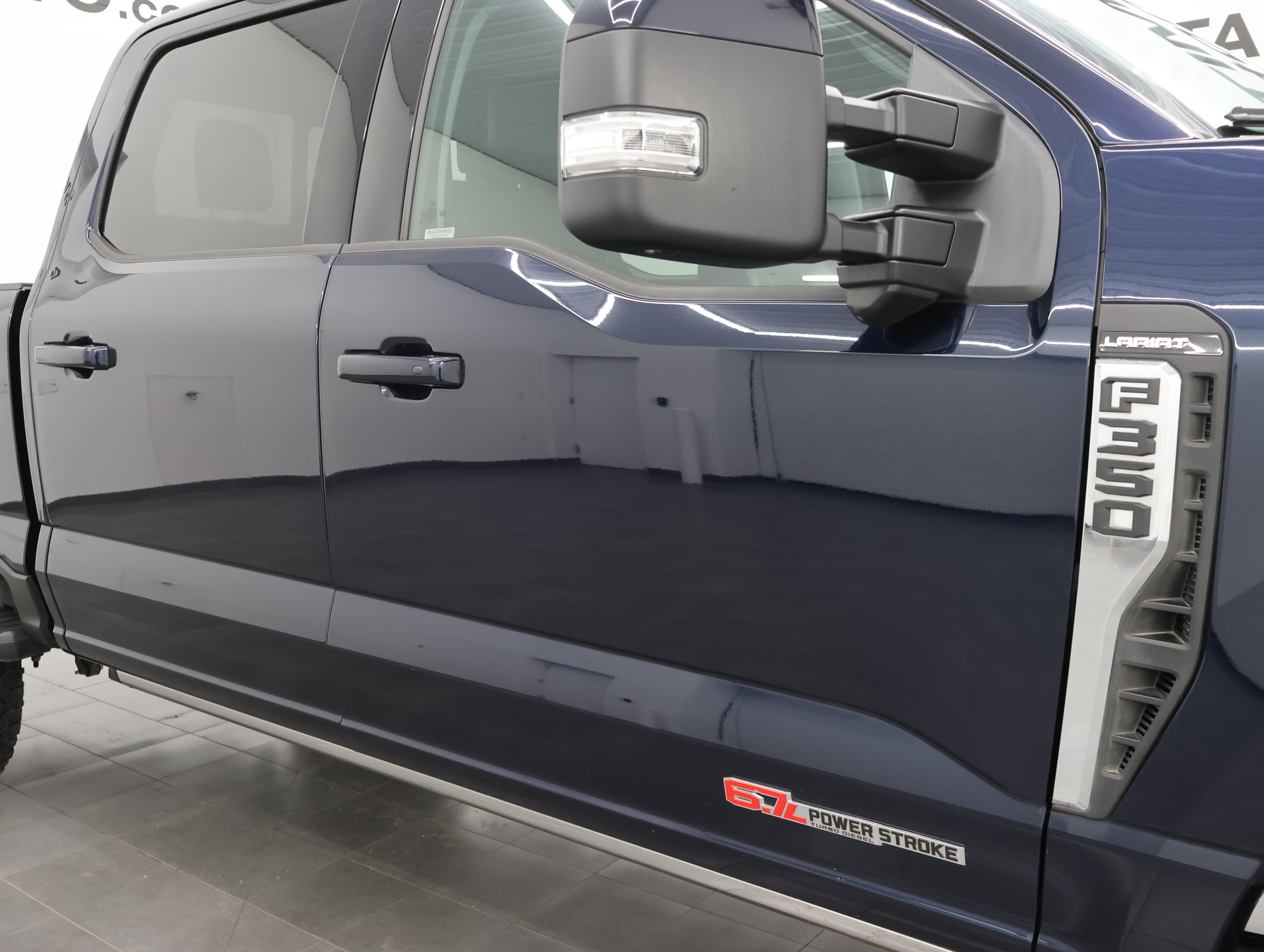 Used 2023 Ford F350 Lariat w/ Lariat Ultimate Package AWD/4WD image 26
