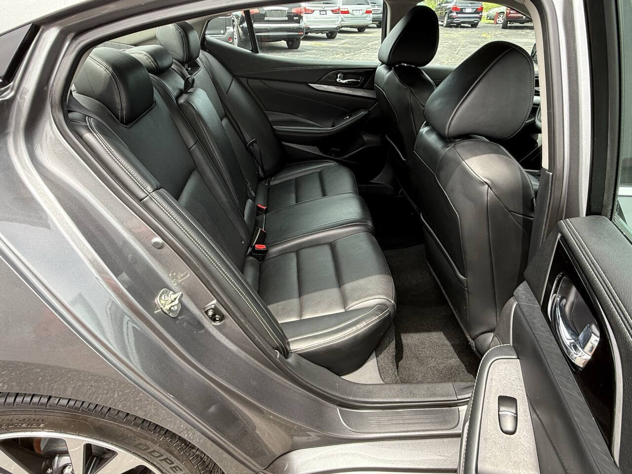 Used 2016 Nissan Maxima 3.5 SV FWD image 21