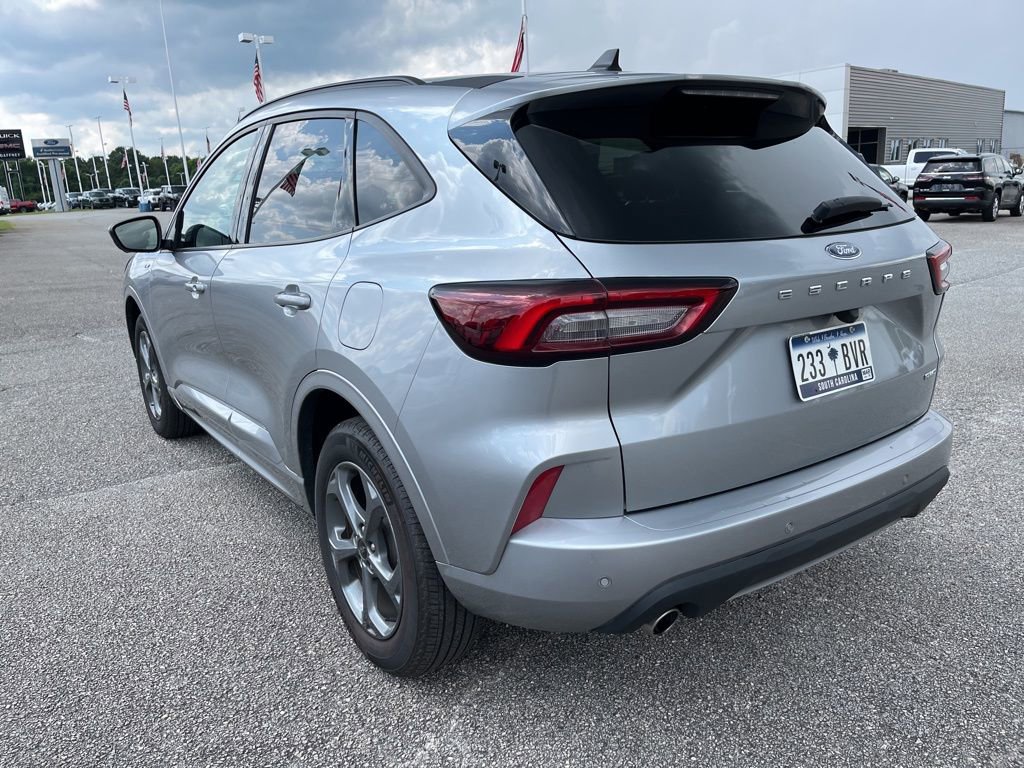 Used 2024 Ford Escape ST-Line Select w/ Tech Pack #2 image 7