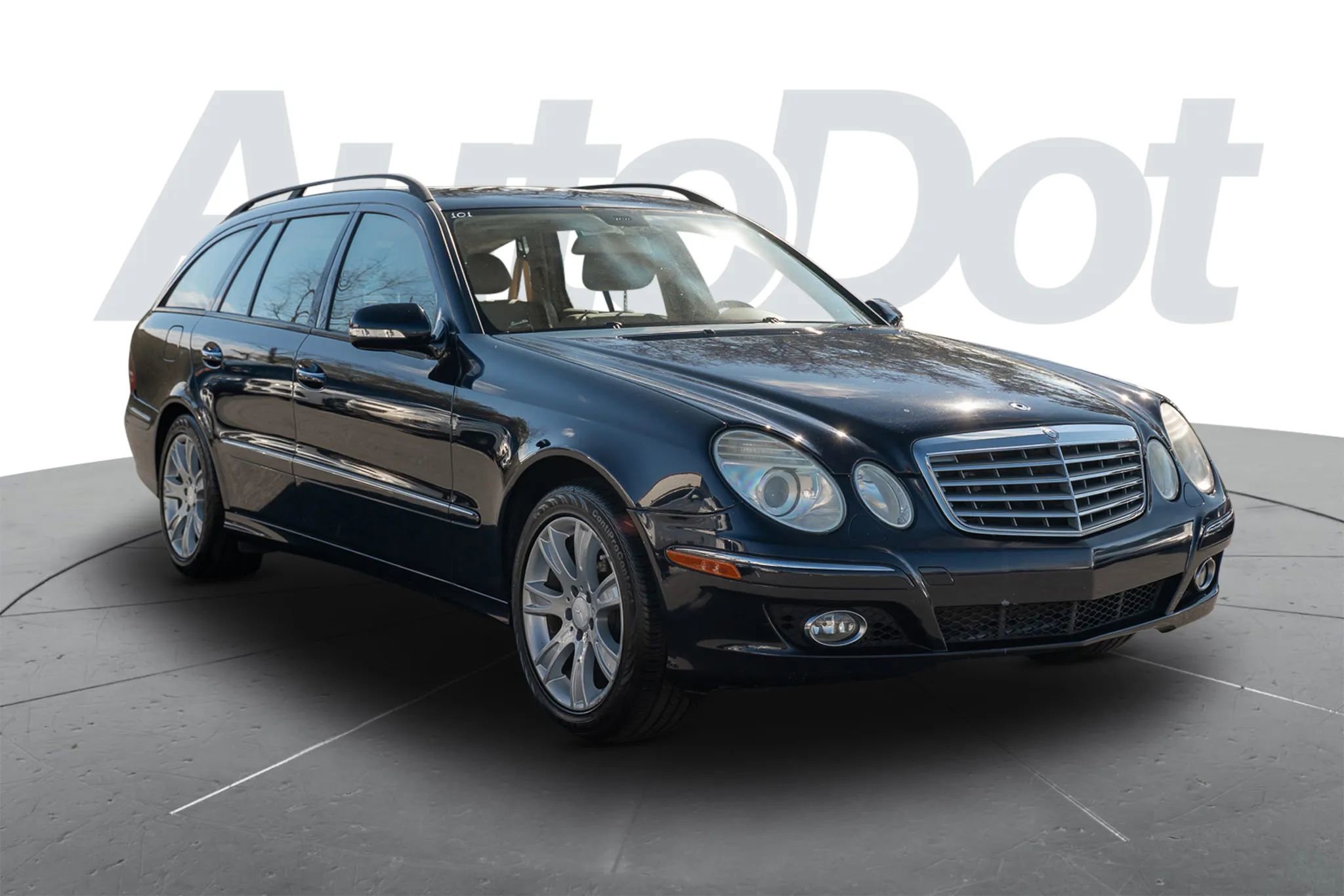 Used 2009 Mercedes-Benz E 350 4MATIC Wagon image 4