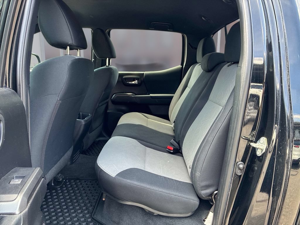 Used 2021 Toyota Tacoma 4x4 Double Cab w/ Tacoma SR5 Package image 22
