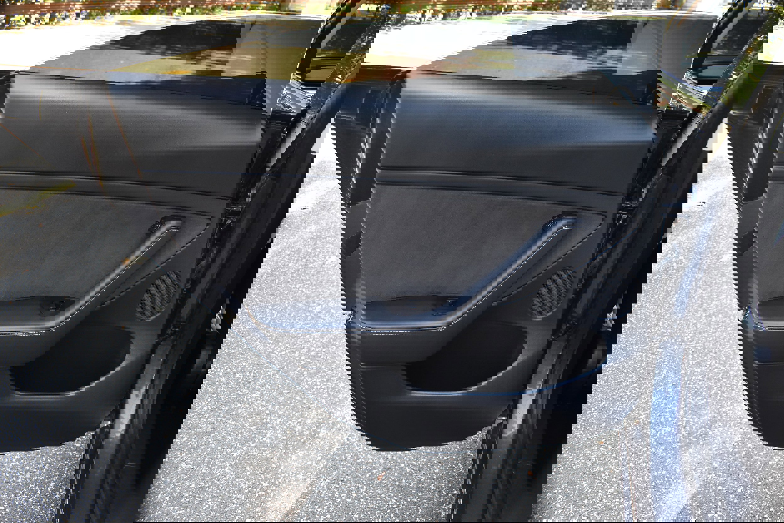 Used 2022 Tesla Model 3 Standard Range image 25