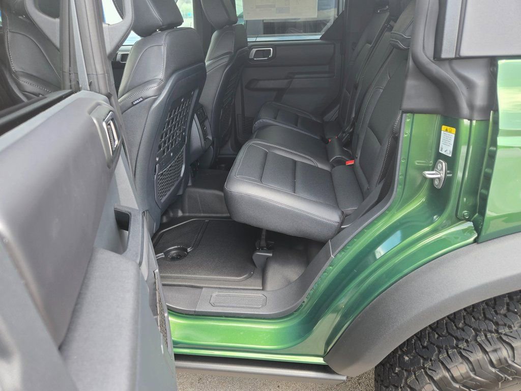 New 2025 Ford Bronco Badlands image 8