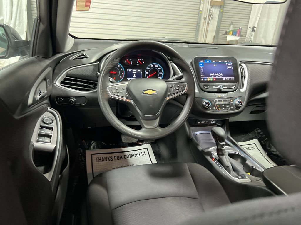 Used 2023 Chevrolet Malibu LT FWD image 20