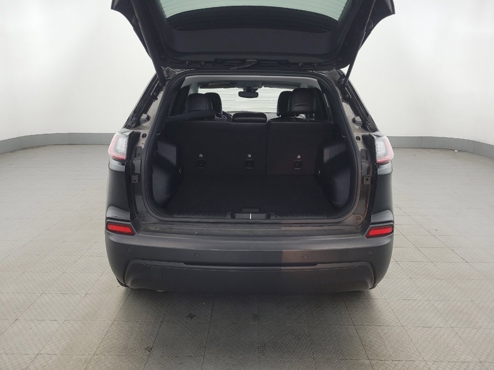 Used 2023 Jeep Cherokee Altitude Lux image 29