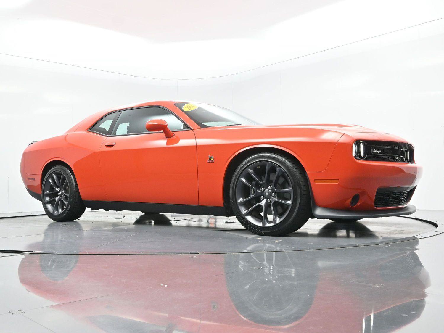 Used 2022 Dodge Challenger R/T Scat Pack RWD image 42