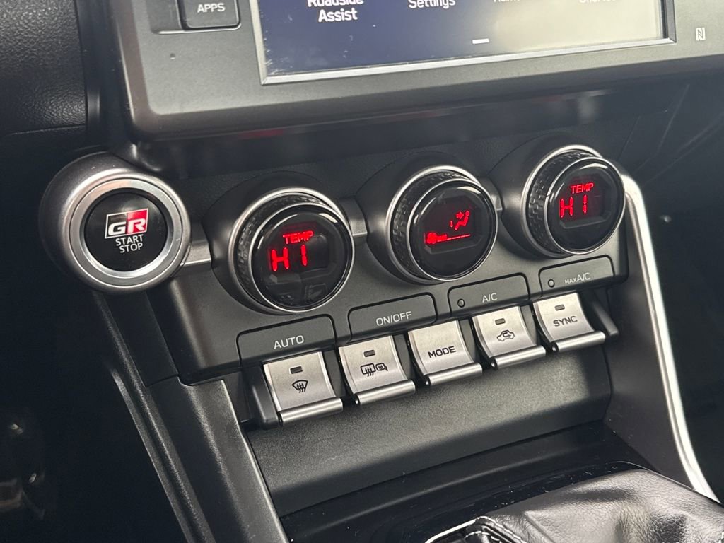 Used 2024 Toyota GR86 Premium image 22