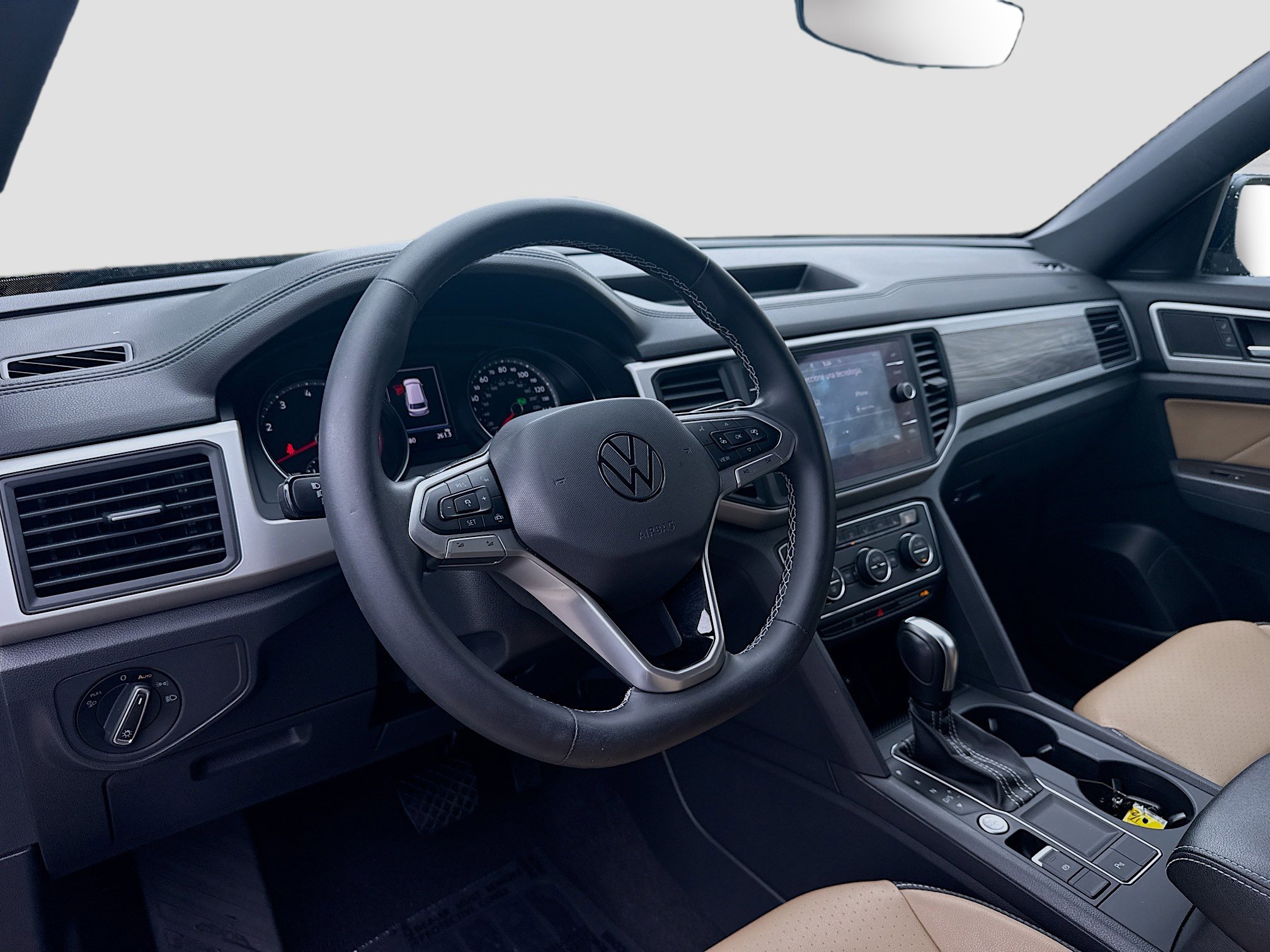 Used 2021 Volkswagen Atlas Cross Sport SE FWD image 9