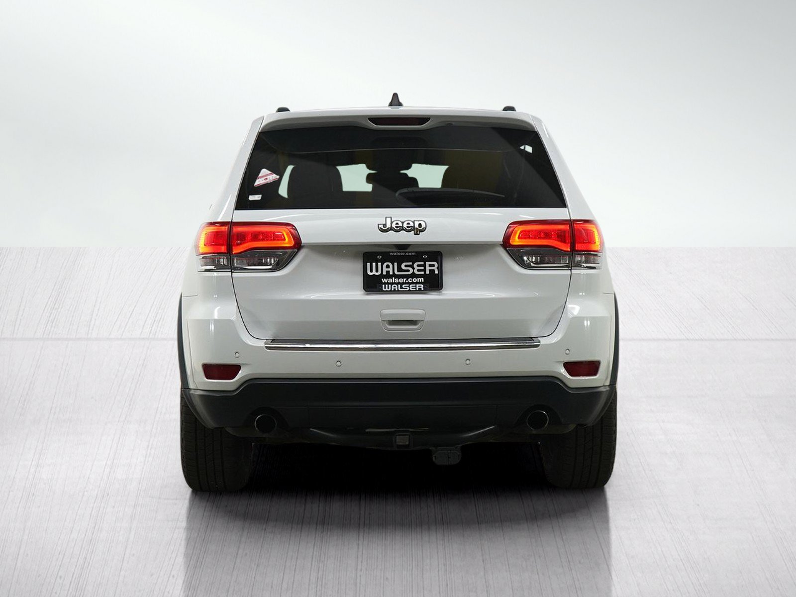 Used 2014 Jeep Grand Cherokee Limited AWD/4WD image 6