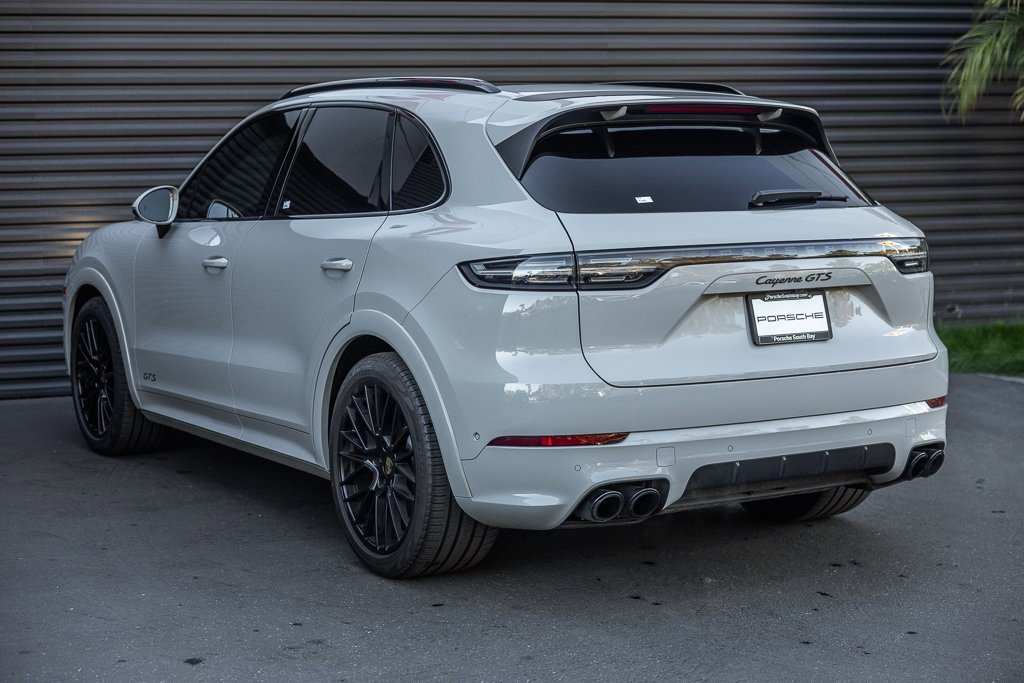 Certified 2023 Porsche Cayenne GTS image 3