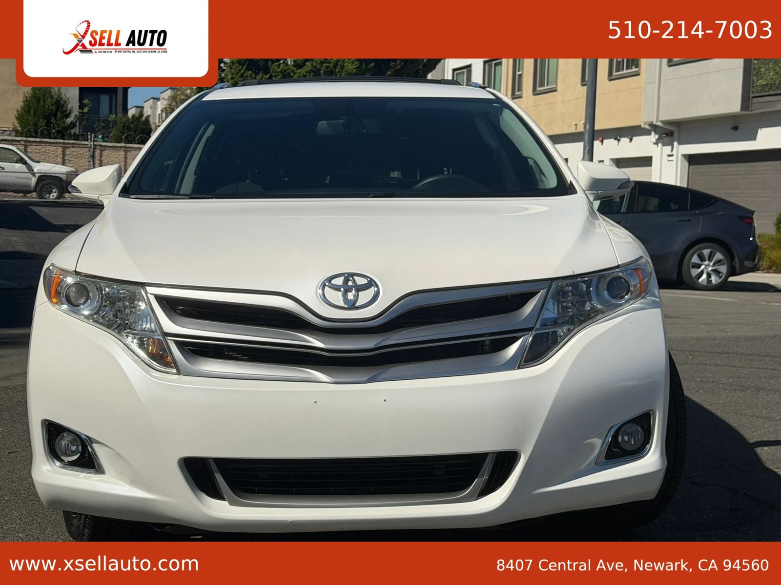 Used 2014 Toyota Venza LE AWD/4WD image 2