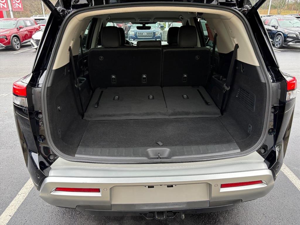 Certified 2024 Nissan Pathfinder SL image 26