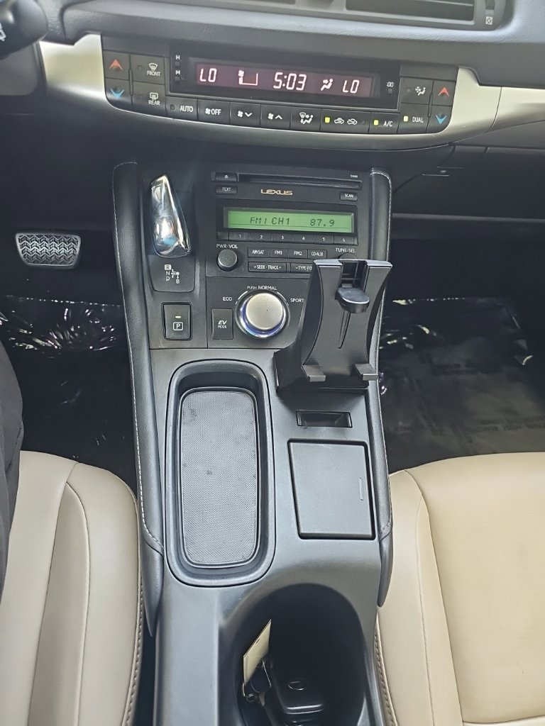 Used 2012 Lexus CT 200h Premium FWD image 21