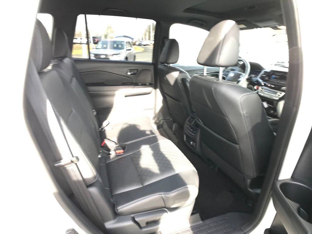 Used 2019 Honda Passport Touring image 30